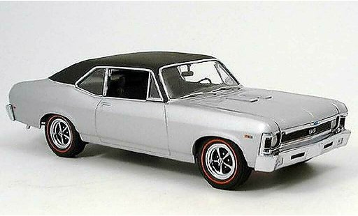 Chevrolet Nova SS 1/18 GMP 1969 396 grise clair metallized miniature