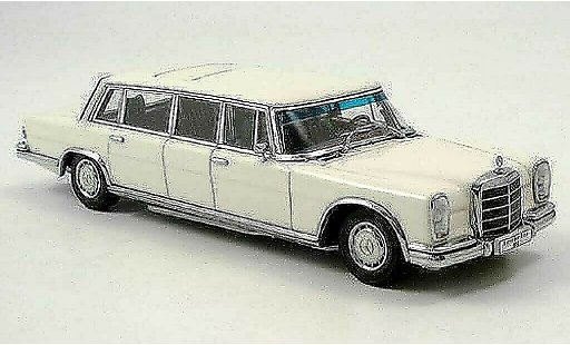 Mercedes 600 Base 1/43 Autoart (W100) LWB blanche miniature