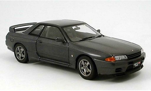 Nissan Skyline R32 1/18 Autoart gtr v-spec.ii grise miniature