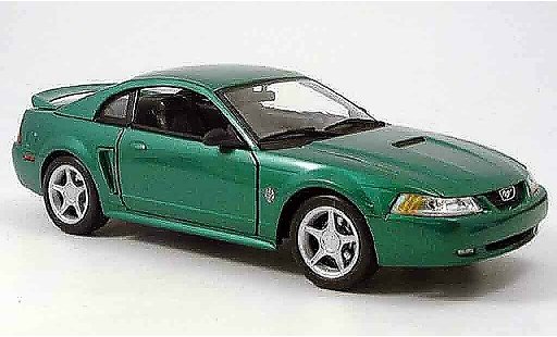 Ford Mustang GT 1/18 Maisto verte 1999 miniature
