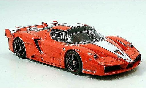 Ferrari Enzo FXX 1/43 IXO rouge 2005 miniature