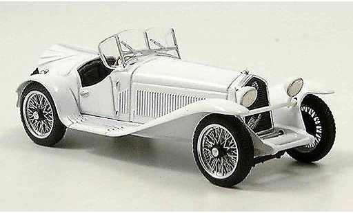Alfa Romeo 2300 cabriolet 1/43 Brumm cabrio blanche miniature