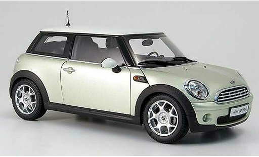 Mini Cooper S 1/18 Kyosho grise et toit blanc miniature