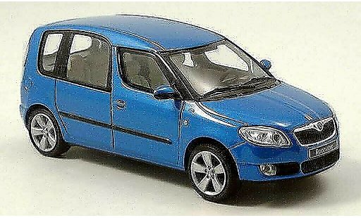Skoda Roomster Base 1/43 Abrex bleu 2006 miniature