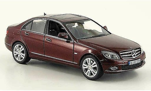 Mercedes Classe C Base 1/43 Schuco rouge Berline miniature