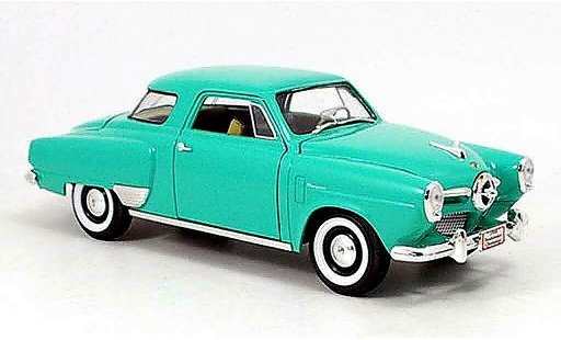 Studebaker Champion 1950 1/18 Yat Ming verte miniature