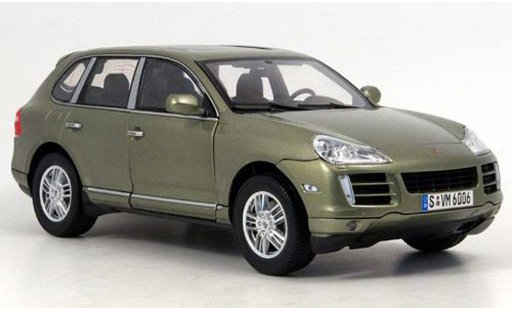 Porsche Cayenne S 1/18 Norev verte 2007 miniature