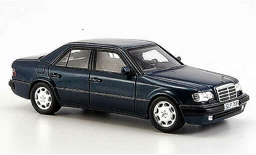 Mercedes 500 Base 1/43 Spark (W 124) verte miniature