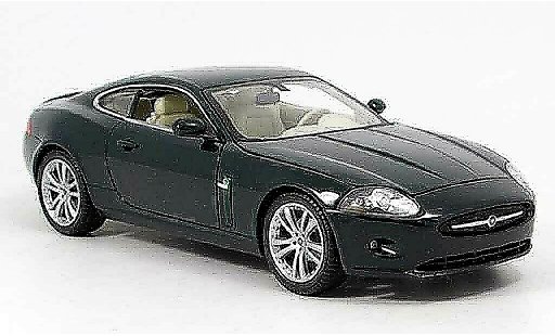Jaguar XK coupe 1/18 Welly verte miniature