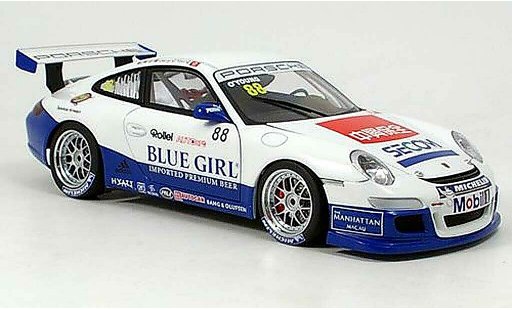Porsche 911 GT3 CUP 1/18 Autoart 2006 no.88 o young miniature