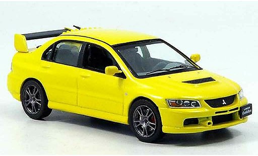 Mitsubishi Lancer Evolution IX 1/43 IXO jaune 2006 miniature