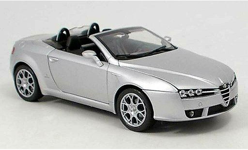 Alfa Romeo Spider Brera cabriolet 1/18 Welly grise 2007 miniature