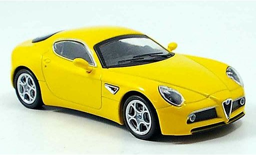 Alfa Romeo 8C competizione 1/43 M4 jaune 2007 miniature