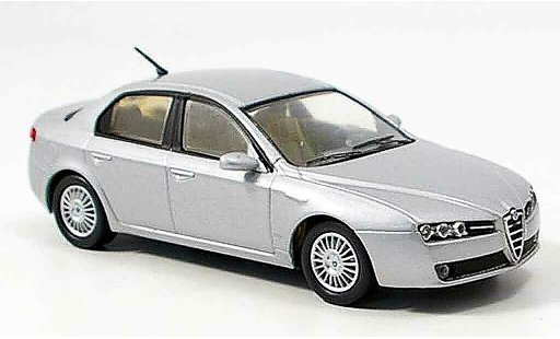 Alfa Romeo 159 berlina 1/43 M4 grise metallisee 2005 miniature