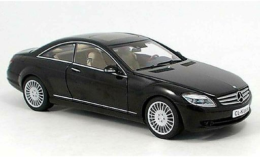 Mercedes Classe CL Base 1/18 Autoart (c 216) noire 2006 miniature