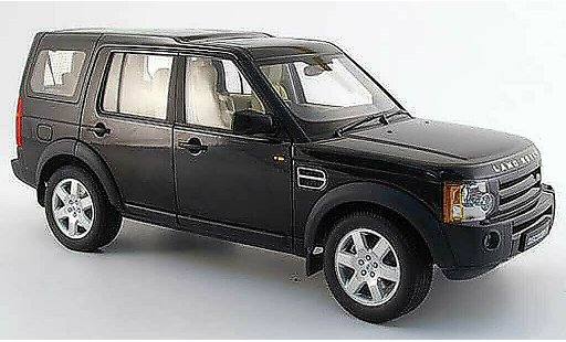 Land Rover Discovery Base 1/18 Autoart 3 noire 2005 miniature