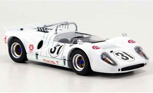 Toyota Can Am Base 1/43 Ebbro no.31 1968 miniature