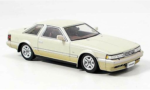 Toyota Soarer Base 1/43 Aoshima beige miniature