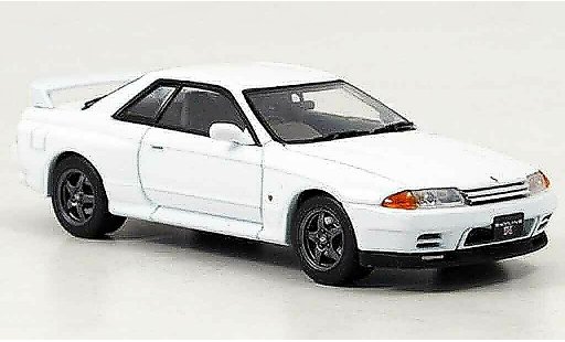 Nissan Skyline R32 1/43 Ebbro GT R blanche miniature