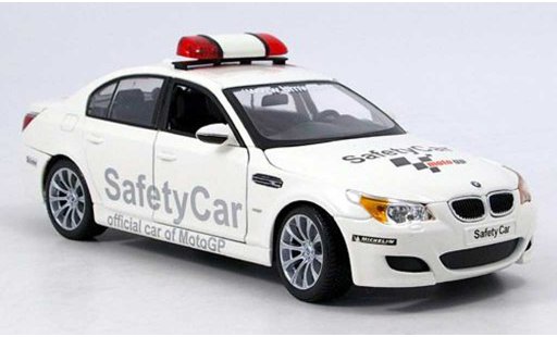 Bmw M5 safety car 1/18 Maisto E60 moto gp blanche miniature