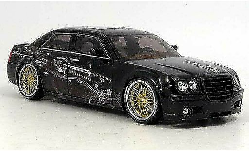 Chrysler 300C tuning 1/18 Norev Parotech Sha-Do Katana miniature
