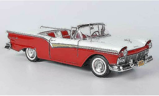 Ford Fairlane 500 Skyliner 1/18 Sun Star rouge/blanche miniature