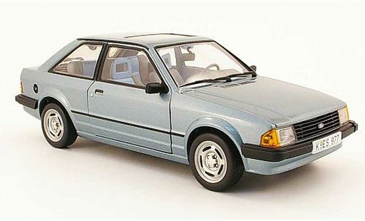 Ford Escort GL 1/18 Sun Star grise bleu 1981 miniature