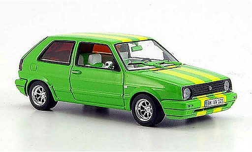 Volkswagen Golf Base 1/43 Minichamps Street Racer verte miniature