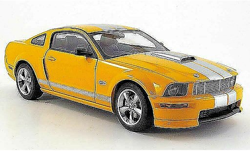 Shelby GT Base 1/18 Autoart orange avec bandes grises 2007 miniature