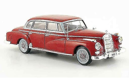 Mercedes 300 Base 1/43 WhiteBox Berline rouge 1957 miniature