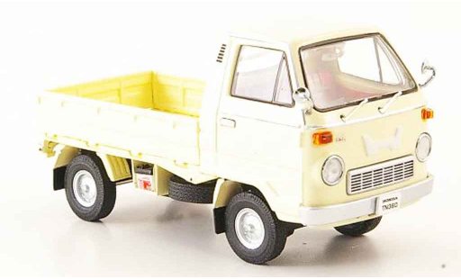 Honda TN360 Pick Up 1/43 Ebbro beige 1968 miniature