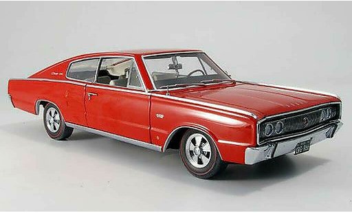 Dodge Charger 1966 1/18 Ertl 426 hemi rouge miniature