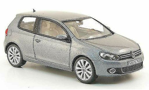 Volkswagen Golf Base 1/43 Schuco grise 3-portes 2008 miniature