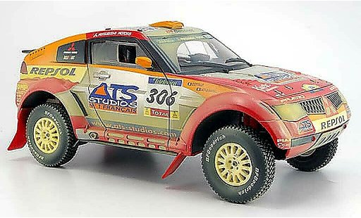 Mitsubishi Pajero Evolution 1/18 Solido mpr 11 avec rallyespuren 2005 miniature