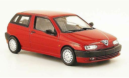 Alfa Romeo 145 berlina 1/43 Pego rouge 1995 miniature