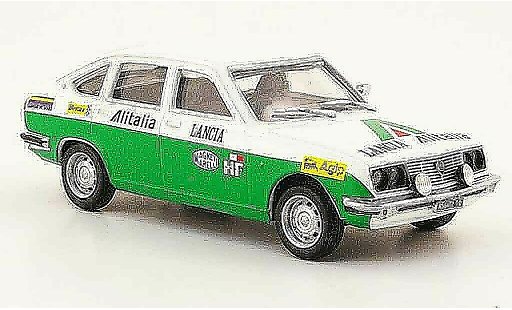 Lancia Beta berline 1/43 Pego assistenza rallye alitalia miniature