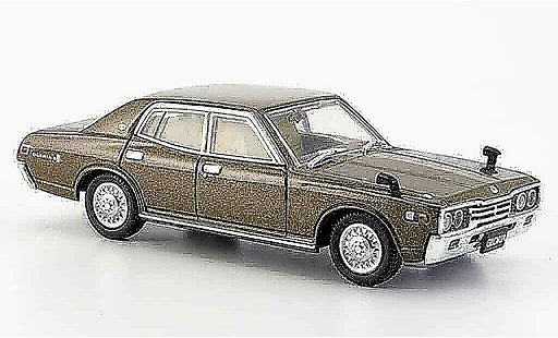 Nissan Gloria 2000 GL-E 1/43 Aoshima GL E marron 1977 miniature