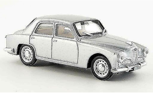 Alfa Romeo 1900 berlina 1/43 Brumm berline grise metallisee 1950 miniature