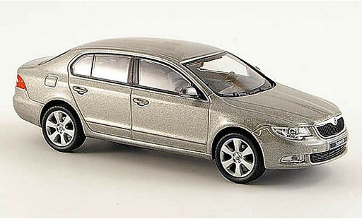 Skoda Superb 2009 1/43 Abrex II beige miniature