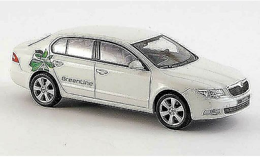 Skoda Superb 2009 1/43 Abrex II blanche Green Line miniature