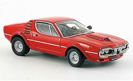 Alfa Romeo Montreal corsa 1/43 M4 rennversion prasentation london 1973 miniature