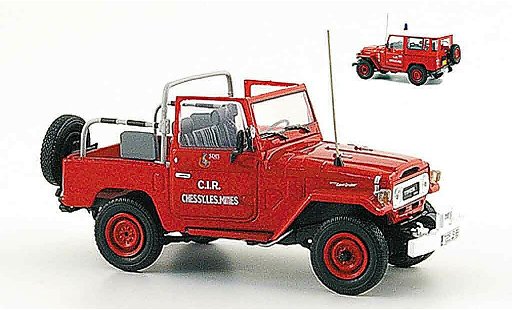 Toyota BJ 40 Pompier 1/43 Norev chessy les mines 1980 miniature
