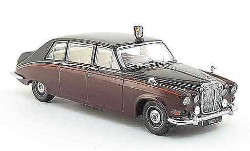 Daimler DS 420 Limousine 1/43 Oxford rouge noire Queen Mother miniature