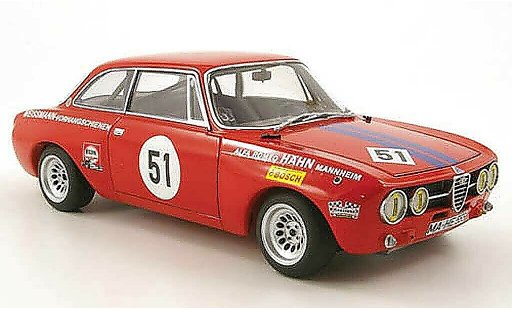 Alfa Romeo Giulia GT Am 1/18 Autoart no.51 h.ertl drm 1971 miniature