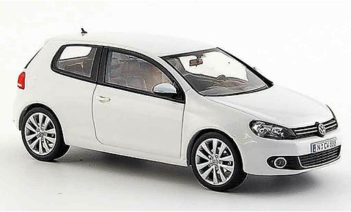 Volkswagen Golf Base 1/43 Schuco blanche 3 portes concept white miniature