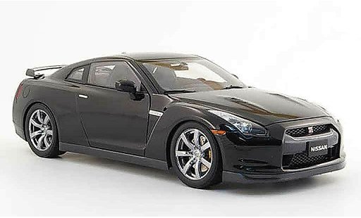 Nissan Skyline R35 1/18 Kyosho gt-r noire premium edition miniature