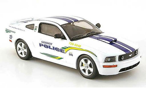 Ford Mustang Police 1/43 IXO Guaynabo City - Puerto Rico 2006 miniature