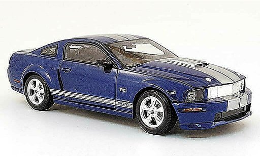 Shelby GT Coupe 1/18 Shelby Collectibles bleu avec bandes 2008 miniature