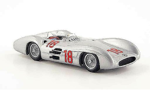 Mercedes W 196 Base 1/43 Minichamps No.18 J.M. Fangio vainqueur GP Frankreich 1954 miniature