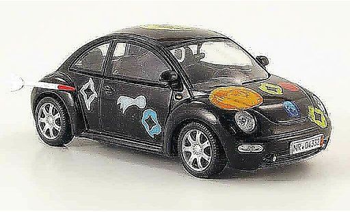 Volkswagen New Beetle Base 1/43 Schuco noire die ludolfs miniature